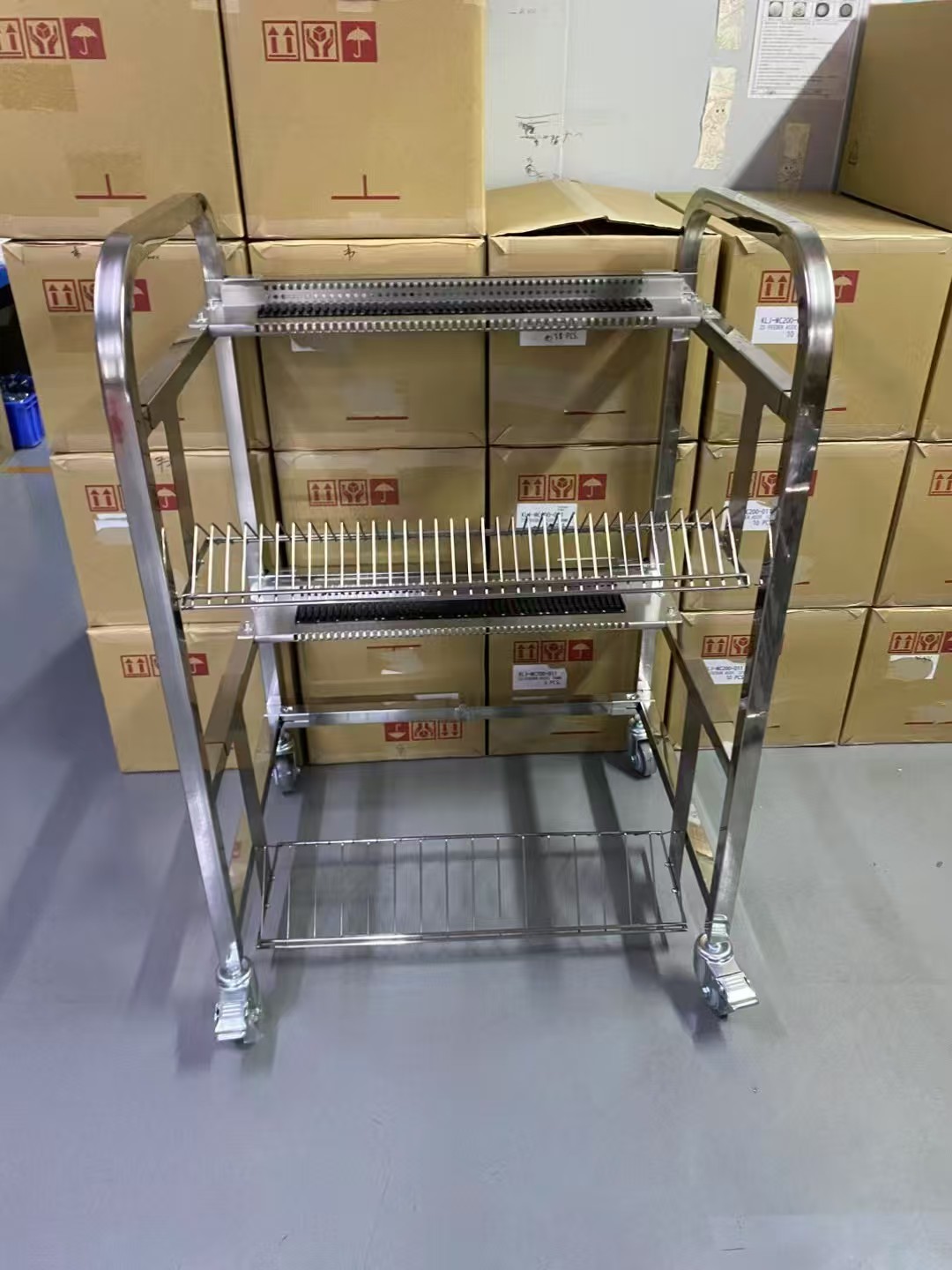 Son şirket blogları hakkında Is Your Inventory of SMT Parts Costing You Too Much?